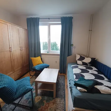 Ideal Fuer Monteure 3 Mit Kueche, Waschmaschine, Bad, Wifi, Flat Tv Usw * Krostitz