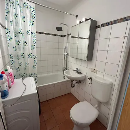 Ideal Fuer Monteure 3 Mit Kueche, Waschmaschine, Bad, Wifi, Flat Tv Usw * Krostitz