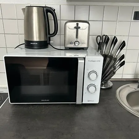 Ideal Fuer Monteure 3 Mit Kueche, Waschmaschine, Bad, Wifi, Flat Tv Usw *